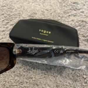 Hailey Bieber Vogue Eyewear